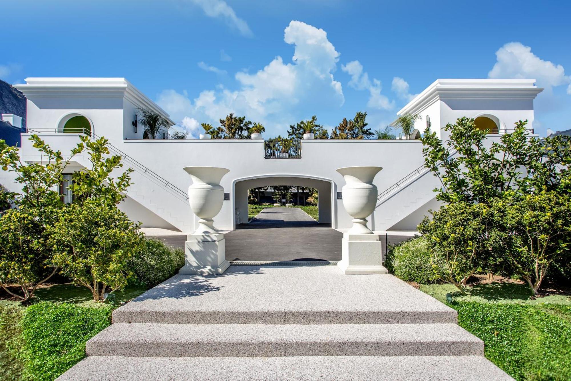 Monument House Guest house *